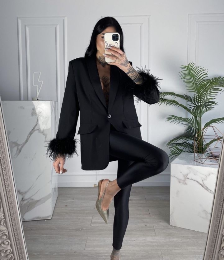 Σακάκι oversized με φτερα μαυρο